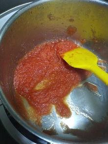 吃生瓜配酱,探索生瓜配酱的独特风味